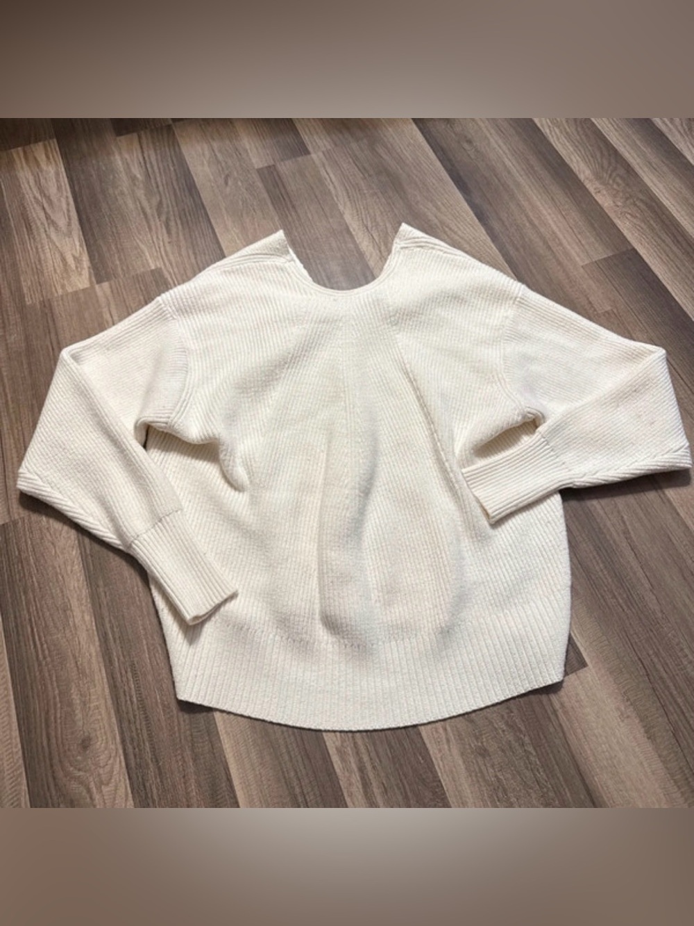 Zara women’s knitted sweater size small